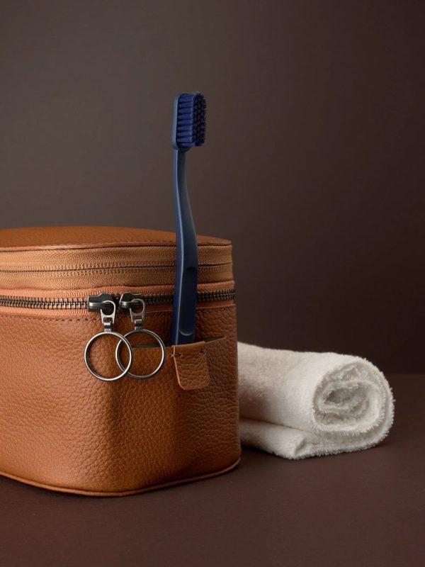 کیف اصلاح مردانه چرم مدل SILVA Shaving Bag32