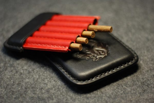 کیف چرمی مخصوص سیگار مدل SILVA CIGARETTE01