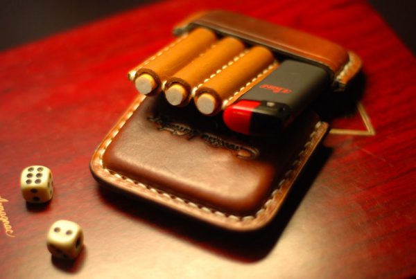 کیف چرمی مخصوص سیگار مدل SILVA CIGARETTE05
